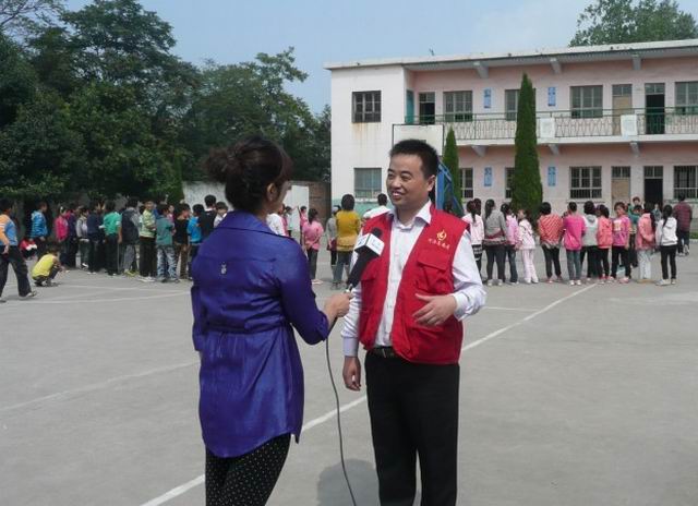 1526987883119975.jpg 12.jpg